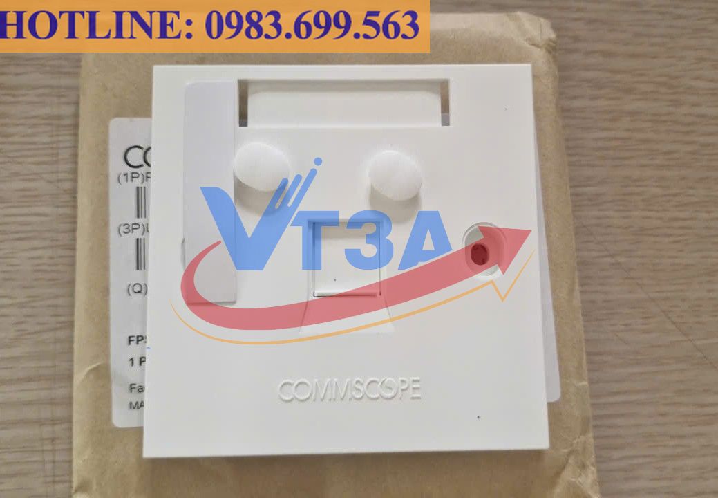 mat-na-mang-vuong-1-cong-commscope-pn-760249249-1-port