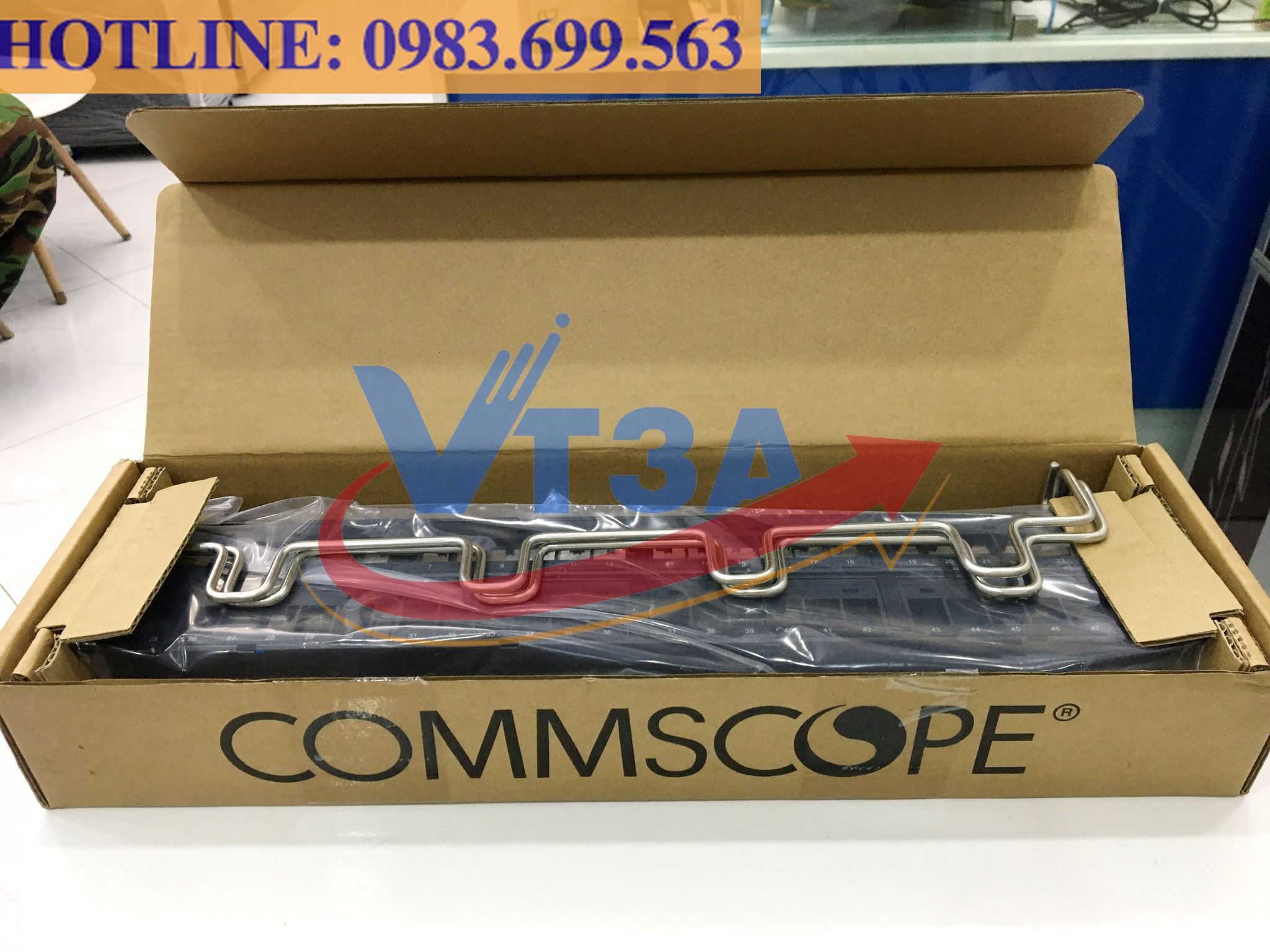 Patch panel Commscope 24 port CAT5e