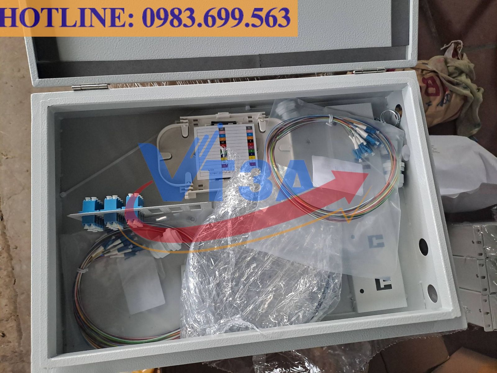 hop-phoi-quang-odf-8fo-kim-loai-ngoai-troi-outdoor-gia hop-phoi-quang-odf-8fo-kim-loai-ngoai-troi-outdoor-gia