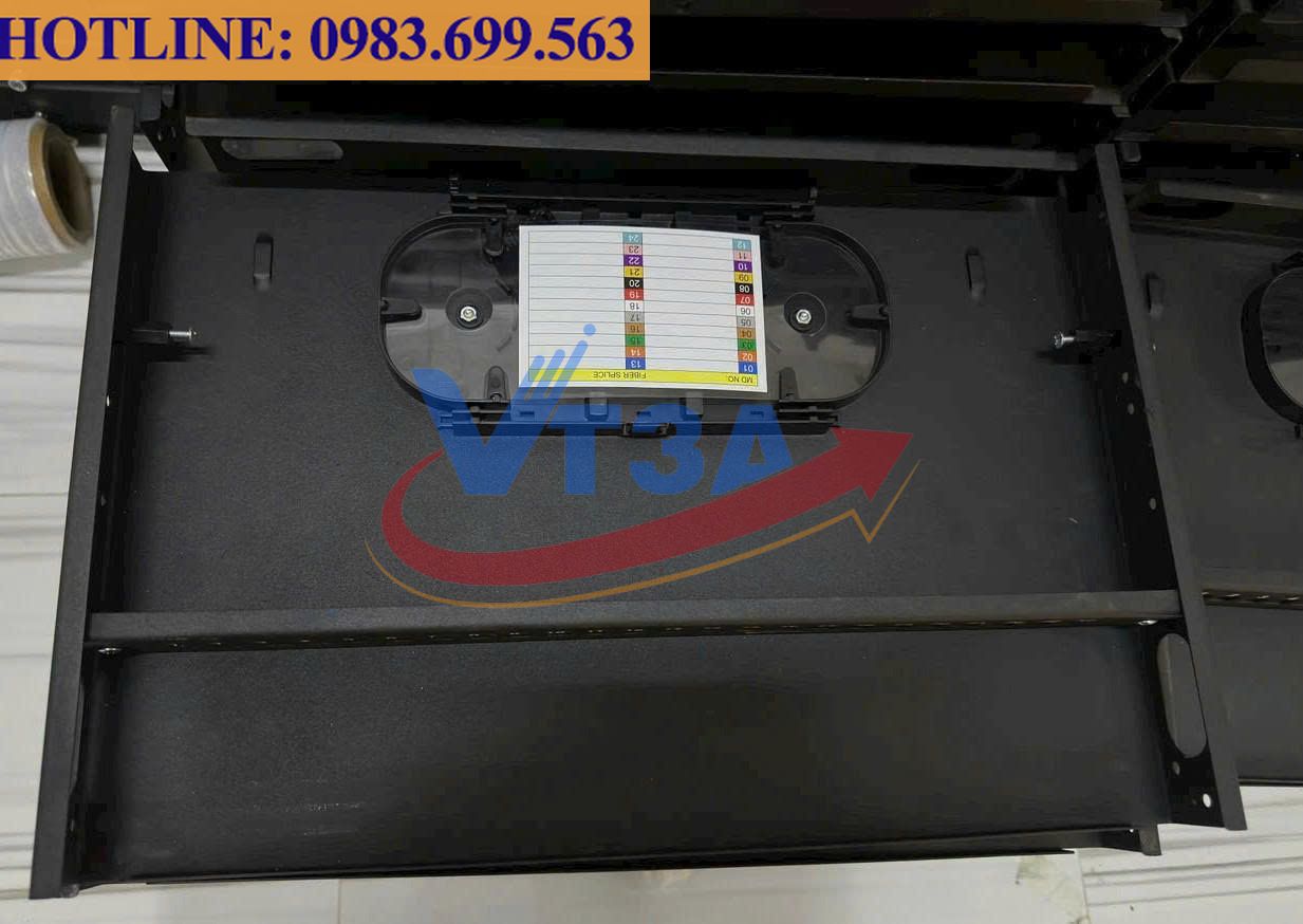 hop-phoi-quang-odf-4fo-lap-rack-chuan-lc-upc