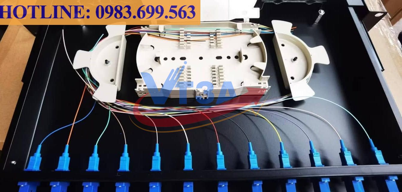 Hộp phối quang ODF 12FO 12 cổng AMP Commscope chính hãng