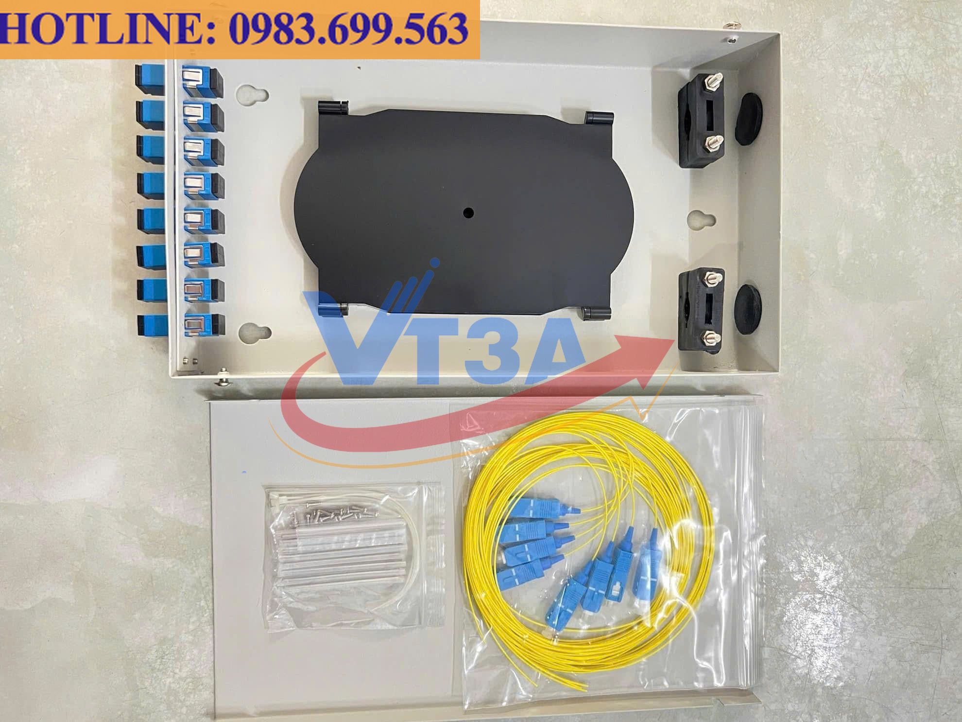 Hộp phối quang ODF 8Fo sắt đầy đủ phụ kiện SC/UPC